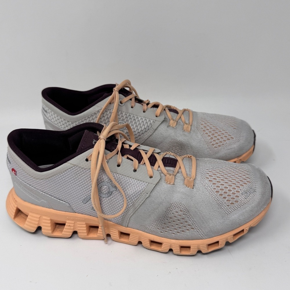 On Cloud Running Sneakers Women's 8.5 – Gray & Peach